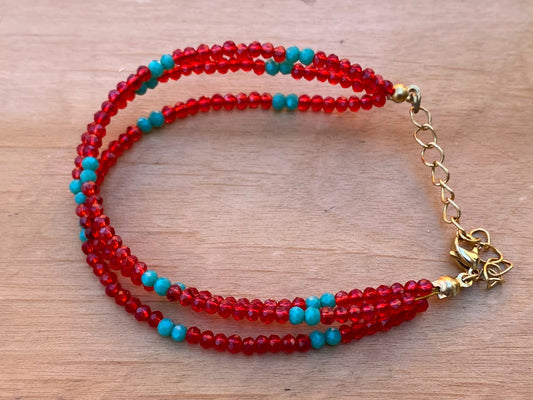 .SUMAK 3-Strand Christmas Bracelet